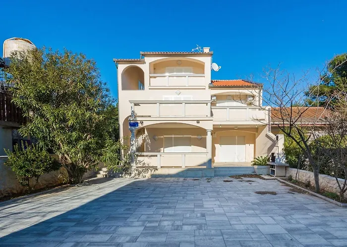 Medved 2 By Interhome *