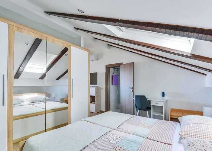 Medved 2 By Interhome Вир